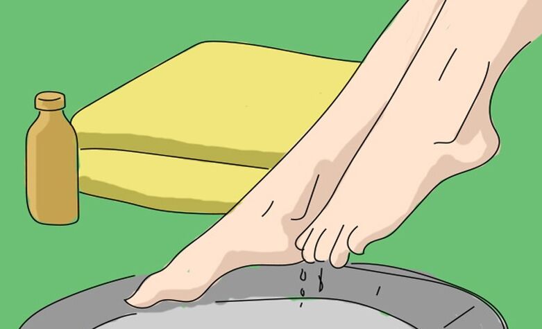 Baie cu otet de mere pentru ciuperca picioarelor